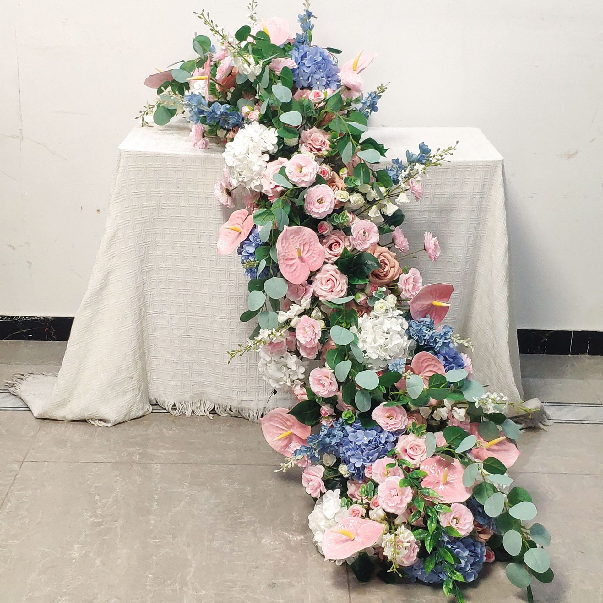 Outdoor Furniture Design - Uflower Luxury Artificial Flower Centerpiece for